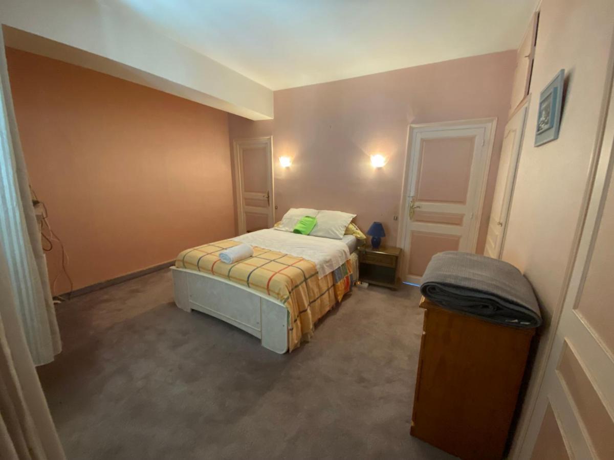 Four A Ban Apartment Mer Exterior foto